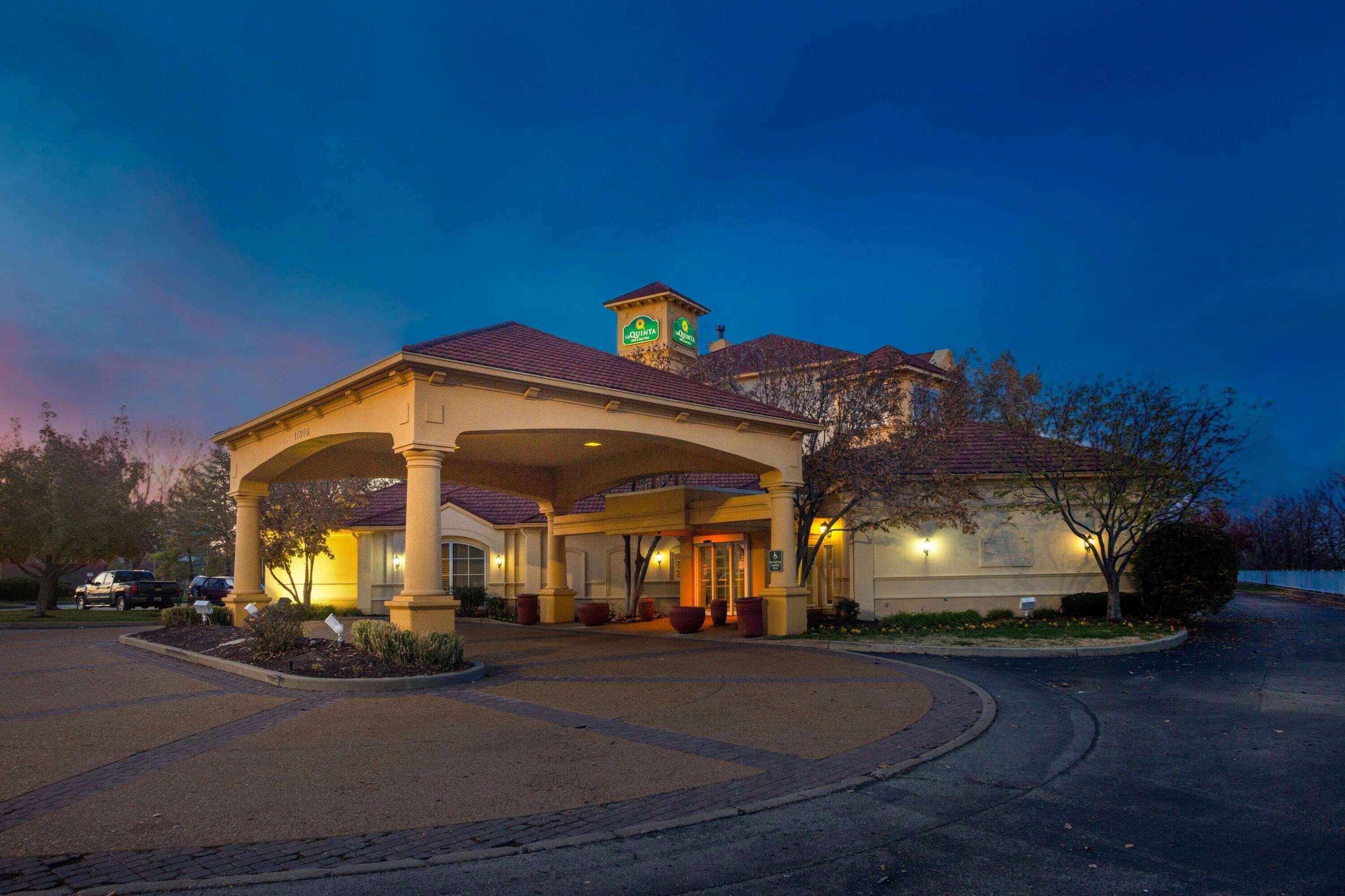 Hotel La Quinta By Wyndham St. Louis Westport Maryland Heights Exterior foto